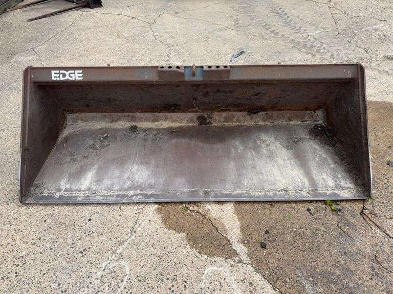 Edge 84ā Material Bucket, Universal Skid Loader Mount