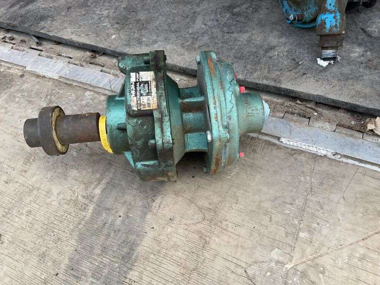 1000 PTO drive sprayer pump