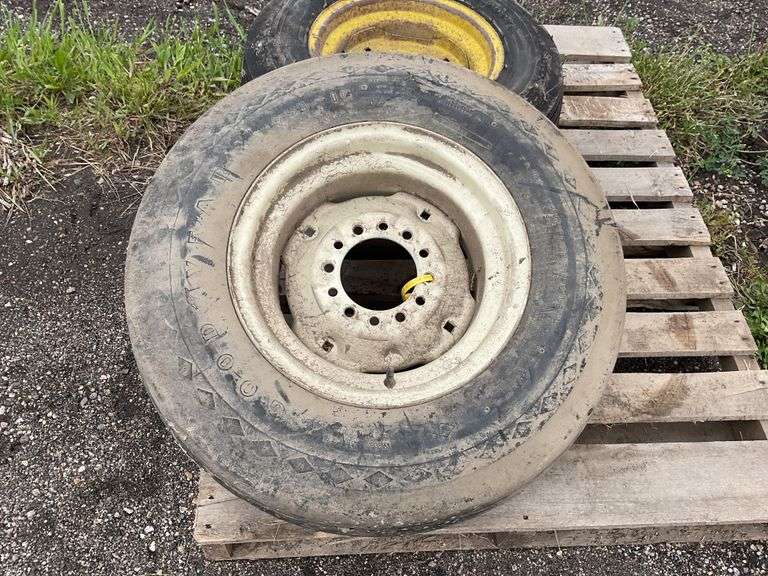 (1) Implement tire, 6 bolt rim, 9.5-15