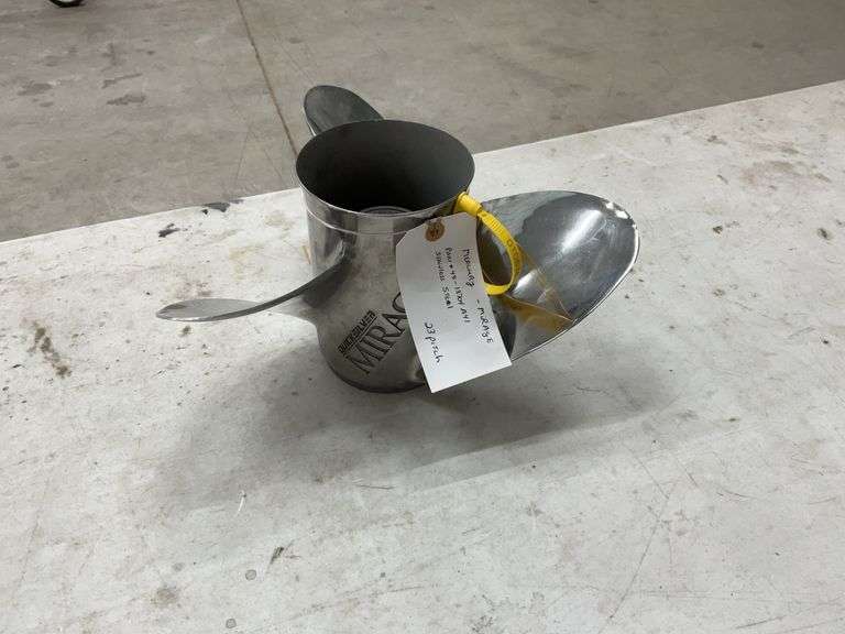 Mercury MiRAGE part# 48-13704A41 stainless steel 23 pitch prop