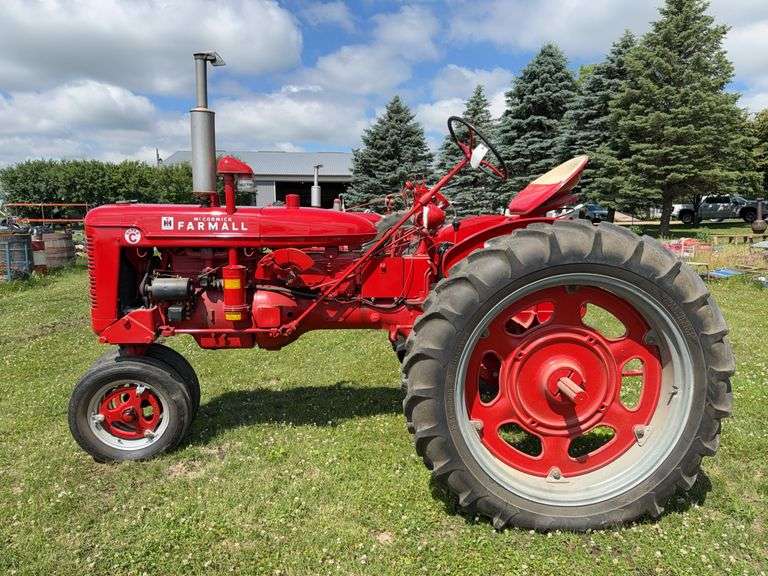 1951 Farmall Super C, Restored, NF, Clamshell Fenders, PTO, Drawbar, 10-36