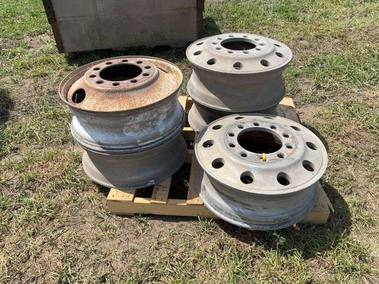 (4) Aluminum and (1) Steel 24.5 semi rims