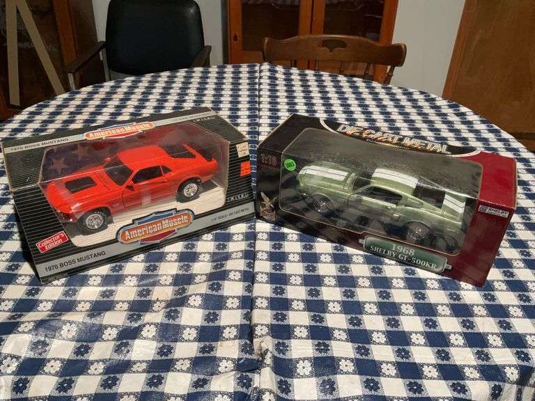 (2) 1/18 Scale Model Ford Mustangs - 1968, 1970
