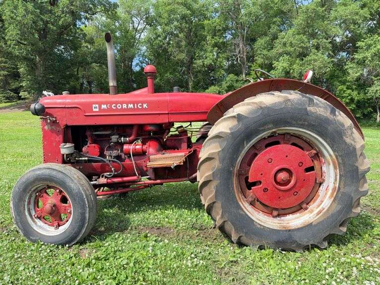 McCormick Model W-9 Gas Standard Tractor, Fenders, PTO, Draw Bar, 16.9-34 T