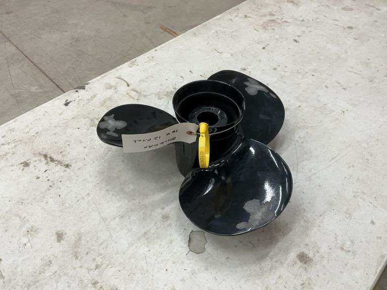 Blackmax 16x12 pitch prop