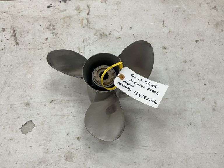 Quick silver stainless steel mercury 13-18 pitch prop