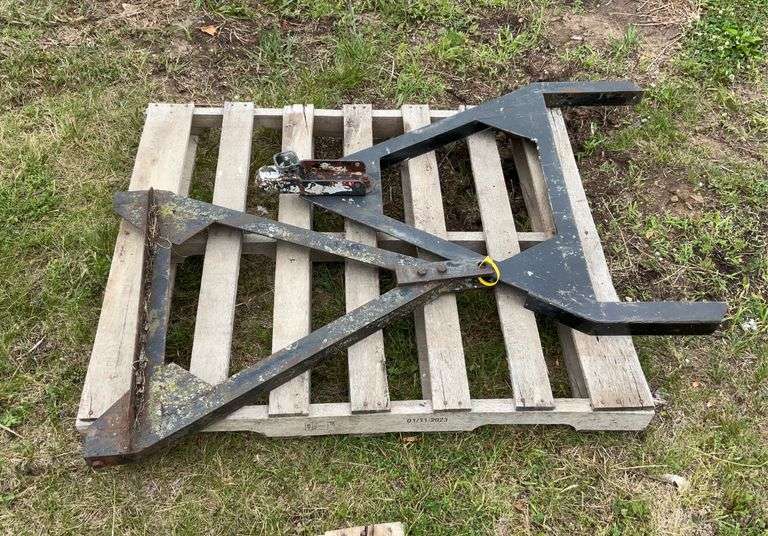 Pair of pick up tow bars
