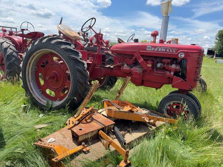 1954 Farmall Model Super C Restored NF 11.2-36 Tires 80% Sells With Mounted