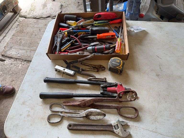 Screwdrivers, Pliers, Riveter, Tape Measure, Other Hand Tools