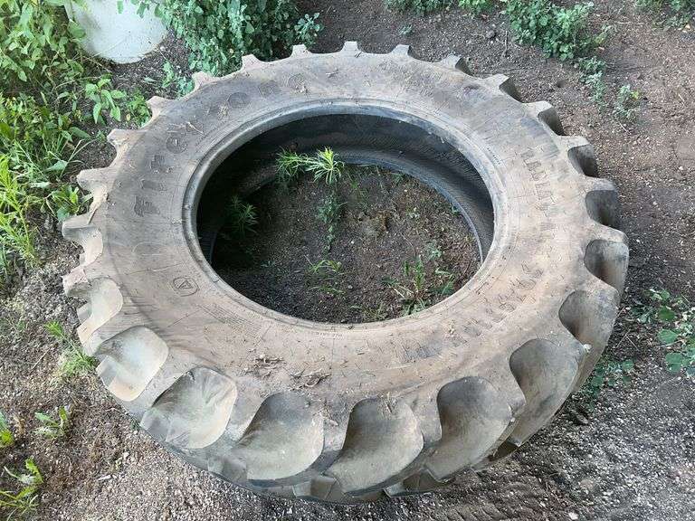 Firestone 420/85R34 Tire, No Rim