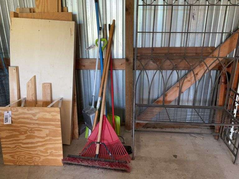 Long Handled Tools
