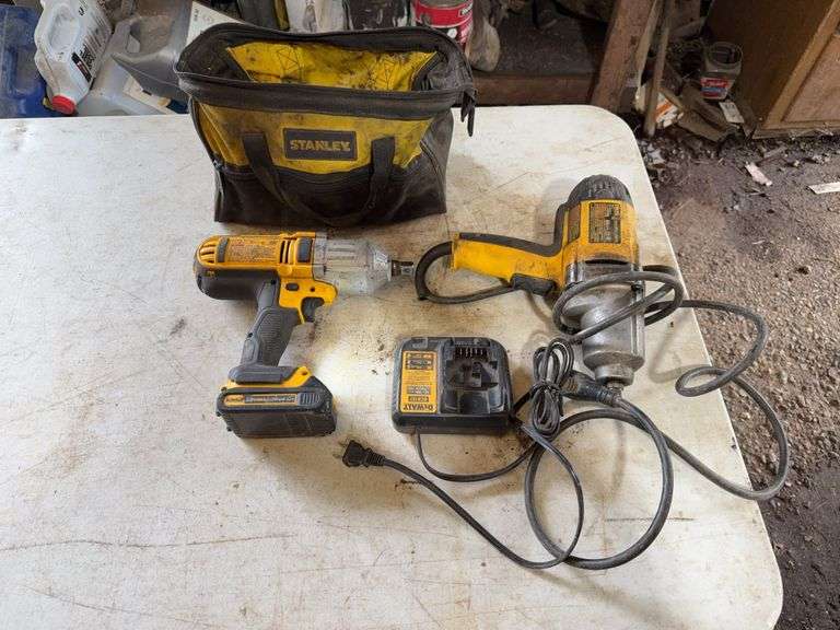 Dewalt 1/2” 20v Cordless Impact Wrench With Charger And Bag, Dewalt Corded 