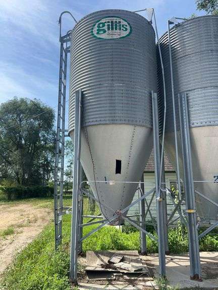 3 Ring Galvanized Cone Bottom Holding Bin, Has Hole, AUCTION COMPANY WILL A