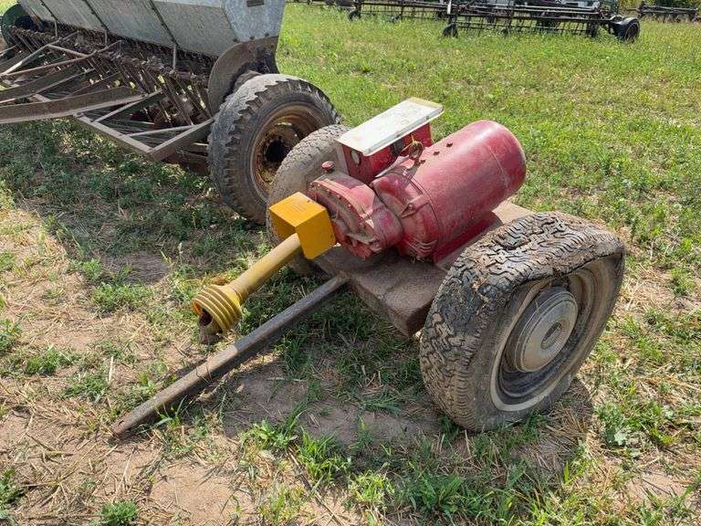 540 PTO Generator, 104 Amp, 25,000 Watt, on Transport