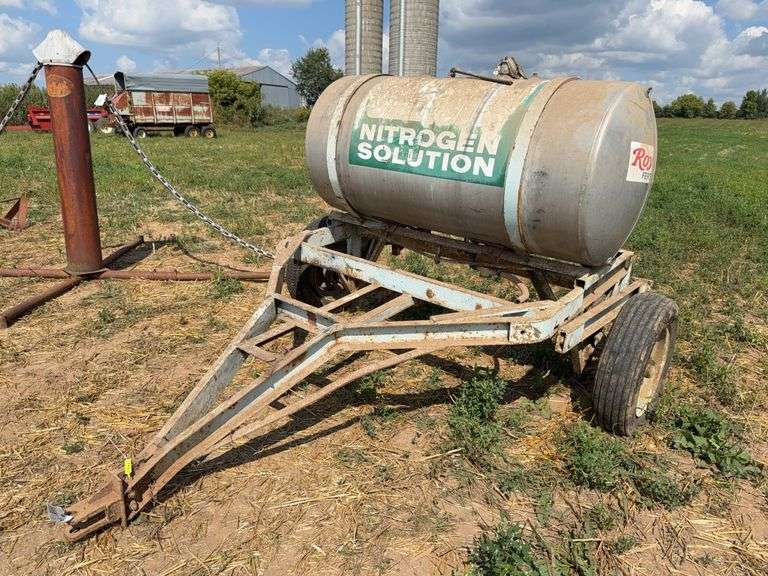 200 Gallon Aluminum Tank On Transport