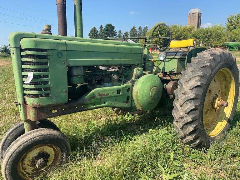 1951 John Deere A Gas Tractor, Roll-A-Matic Narrow Front, 13.6-38 Rear Tire