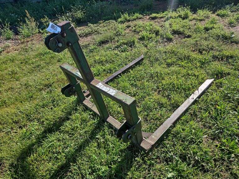 3 Pt Round Bale Mover