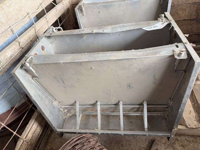 Stainless Steel 30" Double Side Pig Feeder (located hoop building)