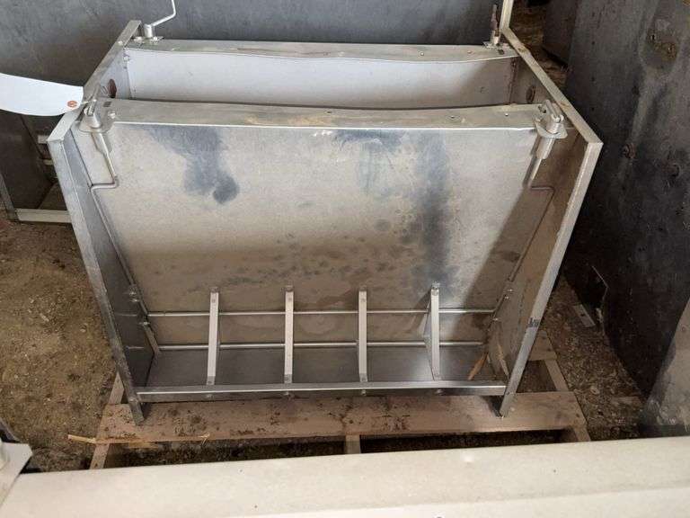 Stainless Steel 30" Double Side Pig Feeder (located hoop building)