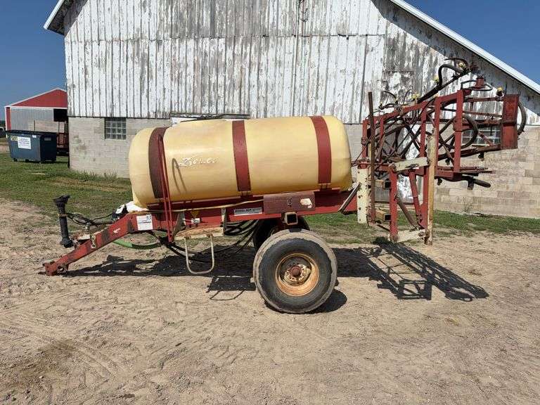 Demco 500 Gallon Pull Type Sprayer, Pto Pump, Electric Controls, Adjustable