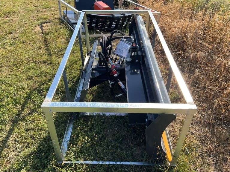 New/Unused Wolverine 6-Way Dozer Blade, Universal Skid Loader Plate