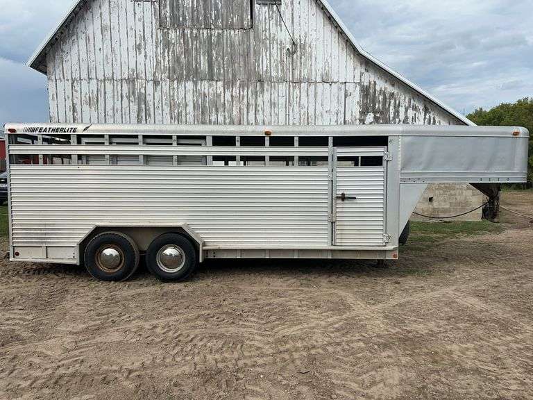 1994 Featherlite 7x20 Aluminum Gooseneck Livestock Trailer, Tandem Axle, Ce