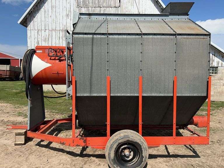 Farm Fans AB-8B Automatic Grain Dryer, LP Gas, Single Phase, 6163 Hours Sho