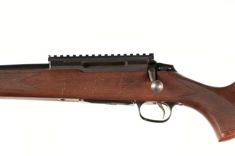 Tikka Left Hand M590 Bolt Rifle .243 win