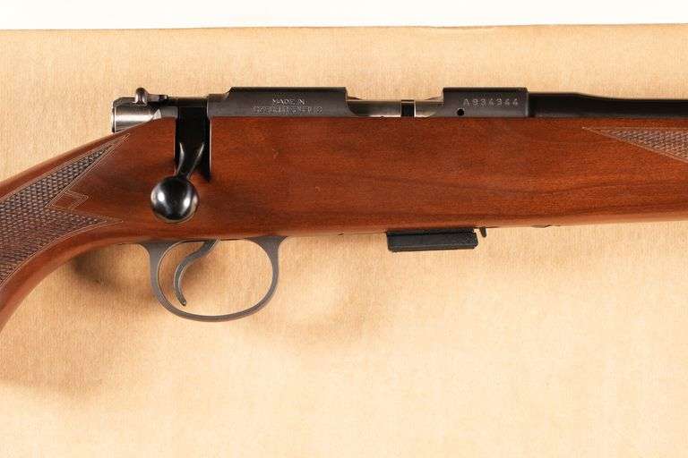 CZ 452-2E Bolt Action 22 LR