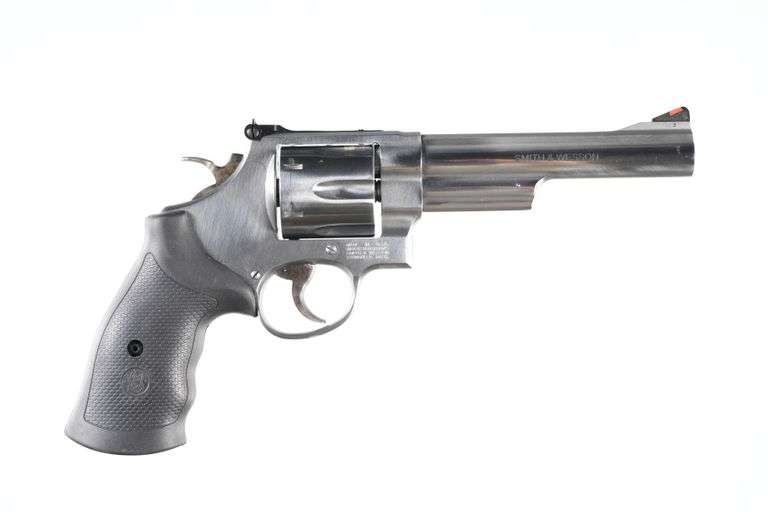 Smith & Wesson 629-6 Revolver .44 mag