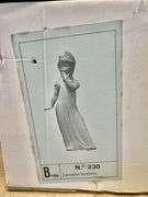 Lladro #230 Brillo Camison Bostezo