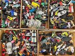 Huge Lot of Loose Cars 1/64
