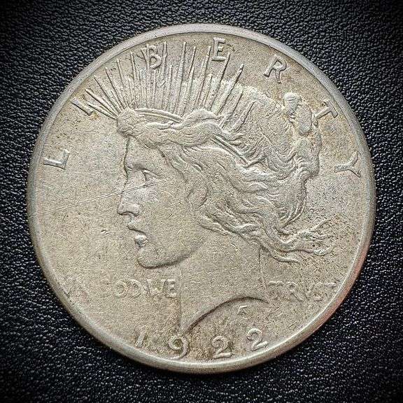 1922-S Peace Silver Dollar $1