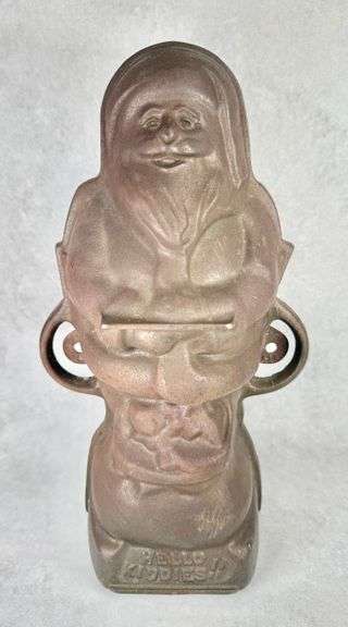 ORIGINAL Vintage Griswold Cast Iron Hello Kiddies Santa Claus 12" Mold 897