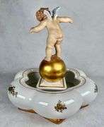 Vintage Hutschenreuther Kunstabteilung Selb Germany K. Tutter Porcelain Boy Cherub Gold Ball Bowl
