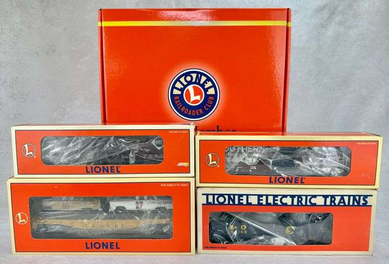 Lionel Train Cars