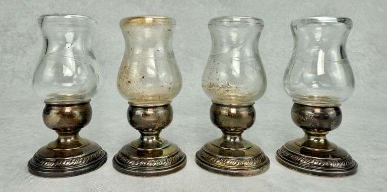 (4) Newport Etched Glass Sterling Salt & Pepper Shakers Quaker Hurricane