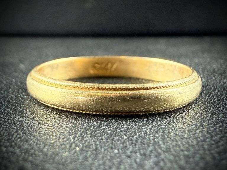 14K Yellow Gold Men's Ring