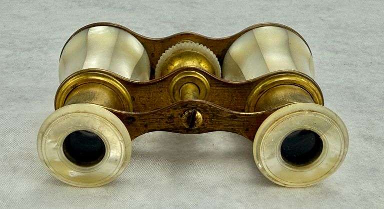 Antique French Mother of Pearl Opera Glasses Theater Binoculars