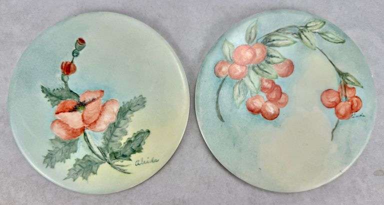 (2) Wheeling Pottery Floral Trivets Aleida