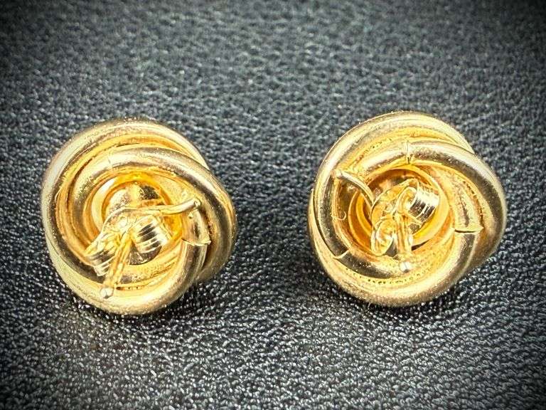 Yellow Gold & Pearl Earrings