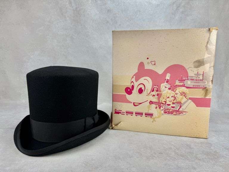 Vintage Walt Disney World Mickey Mouse Black Top Hat w/ Box
