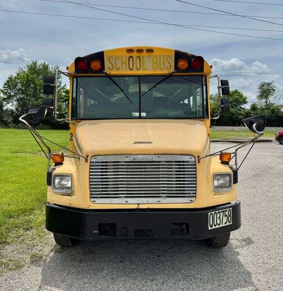 2000 Freightliner FS-65 School Bus Runs