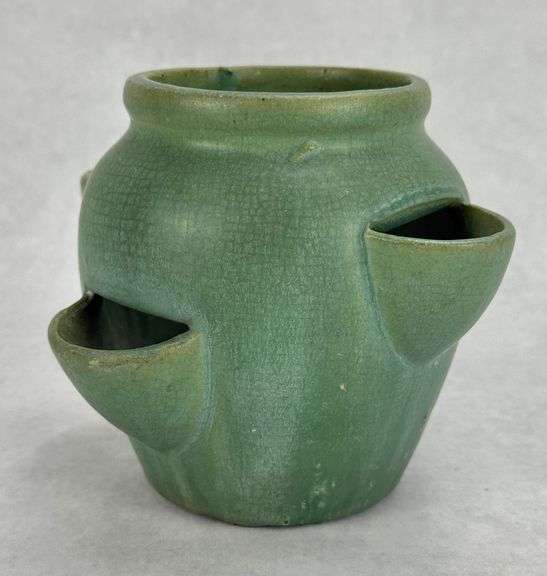 Green Pottery Strawberry/Hens & Chickens Pot