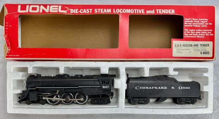 Lionel Die Cast Steam Locomotive & Tender C&O Hudson and Tender 6-8603