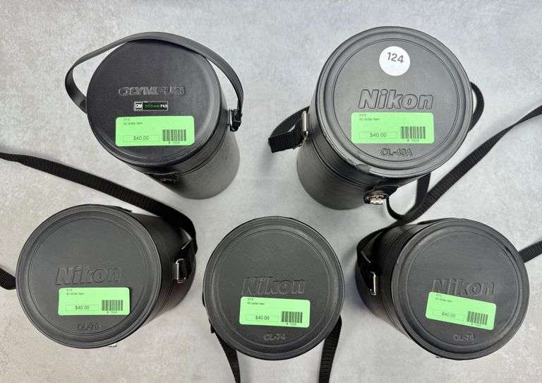 (5) Nikon & Olympus Carrying Cases CL-74 CL-43A