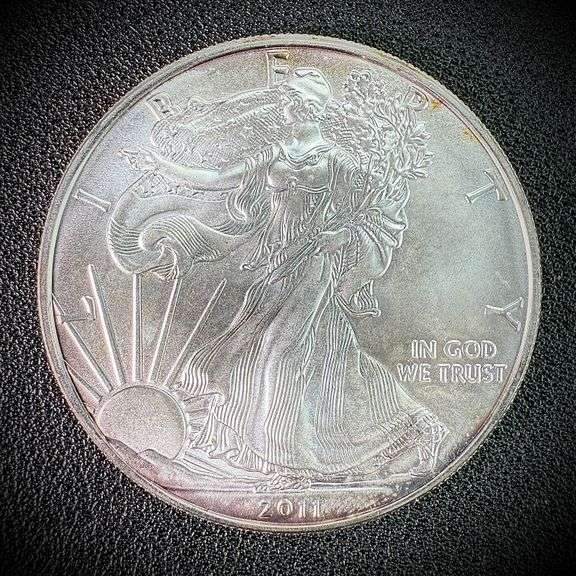 2011 American Eagle Silver Dollar $1 Fine