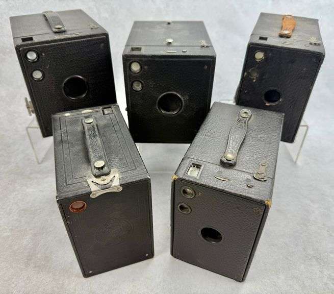(5) Vintage Box Cameras Film Kodak Brownie 2A