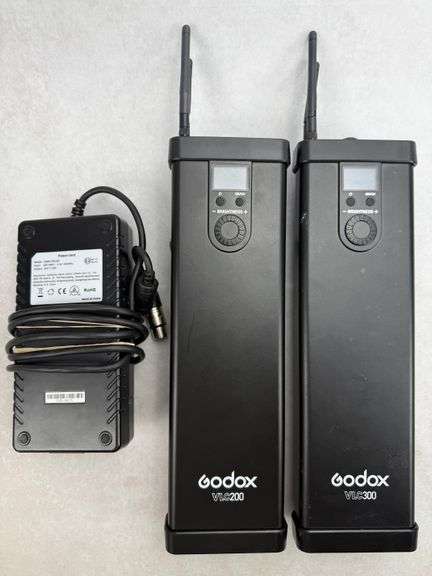 Godox VLC300 & VLC200 LED Light Controllers