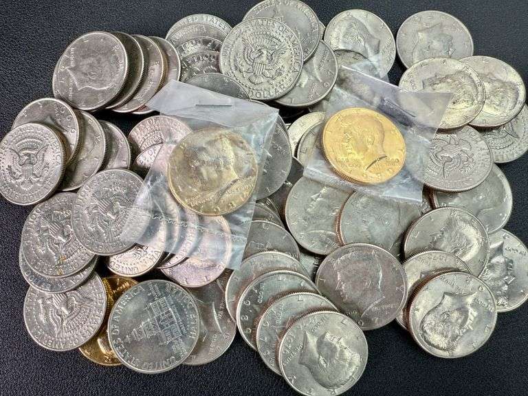 (63) 1971 & Newer Kennedy Half Dollars 50c $31.50 FV